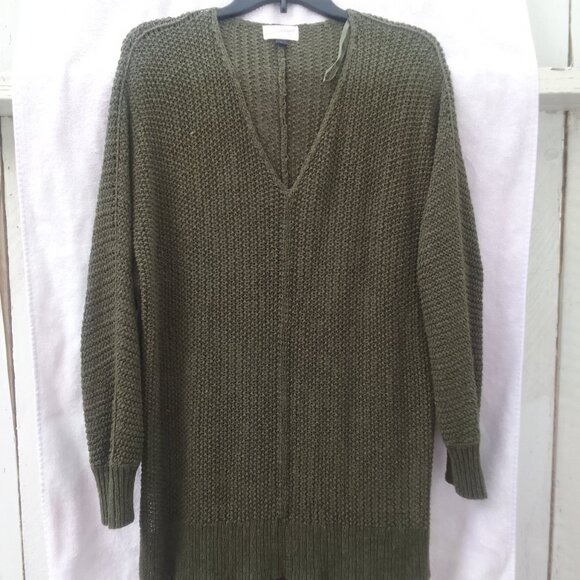 Bundle Universal Thread knit pull-over&sunglass, luxury silky thread, brand new - Picture 3 of 6